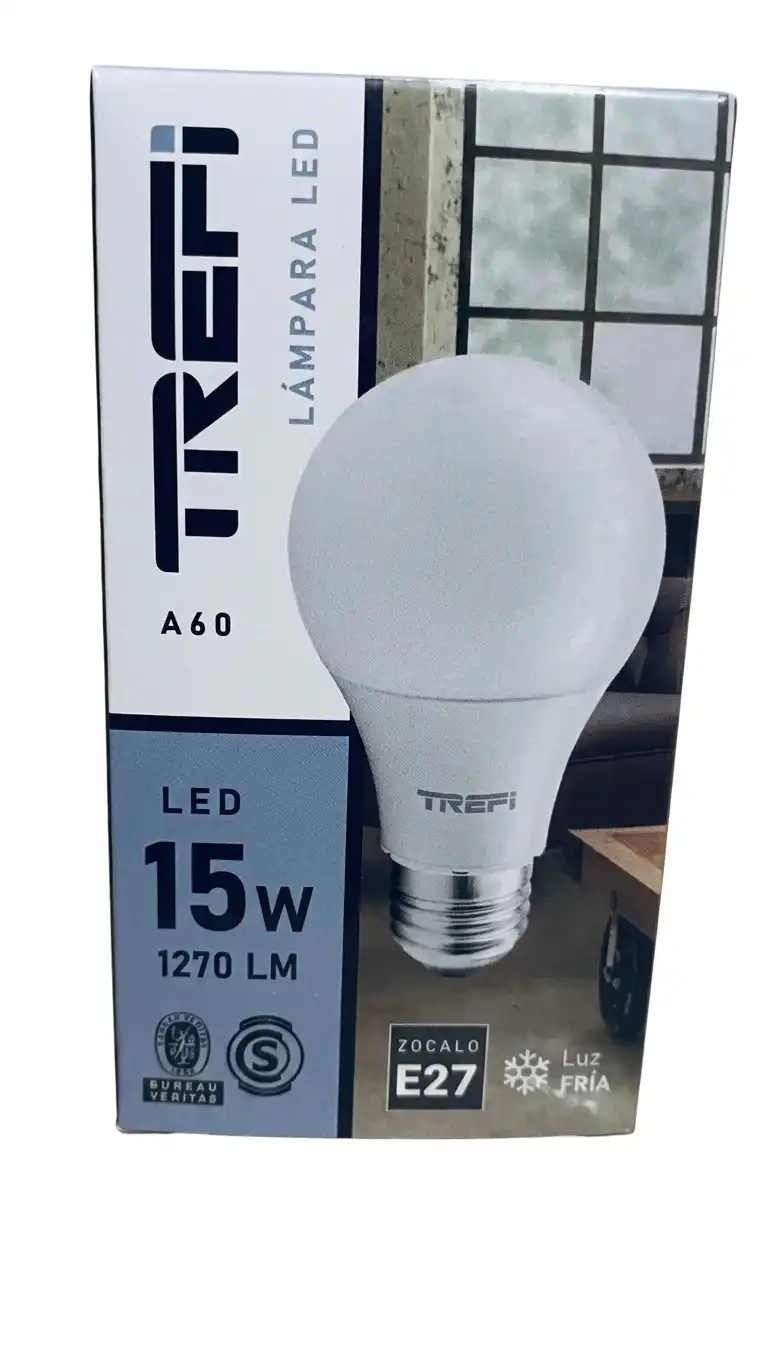Foco LED 15W Trefi blanco frío iluminando cocina moderna con luz clara y uniforme