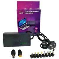 Set de diez puntas intercambiables para cargador universal ordenadas por tamaño sobre fondo blanco.